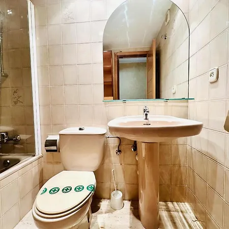 Apartment En 1ª Linea Con Vistas, Piscina Y Acceso A Calanques - Es-258-97 Roses